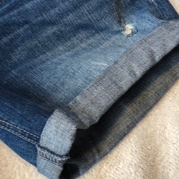 American Eagle Outfitters Blue Medium Wash Distressed Midi Shorts Size 6 - Picture 7 of 14